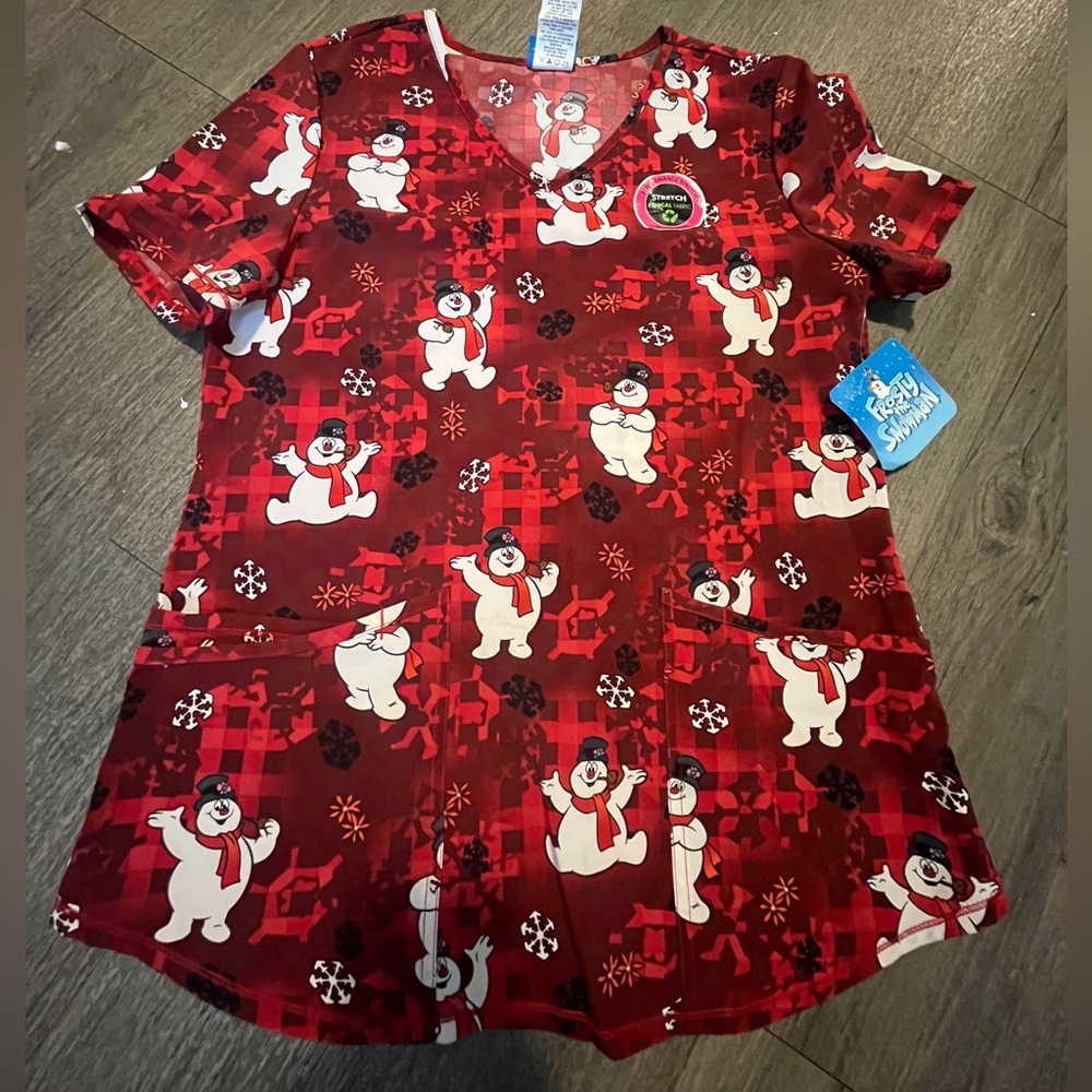 NWT Frosty the snowman scrub top. Size small